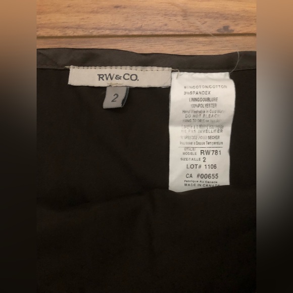 RW&CO Women’s Black and White Skirt - Picture 4 of 4